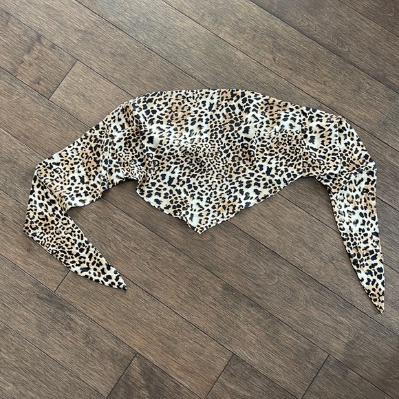 Leopard Bandeau tie back top - Picture 1 of 4